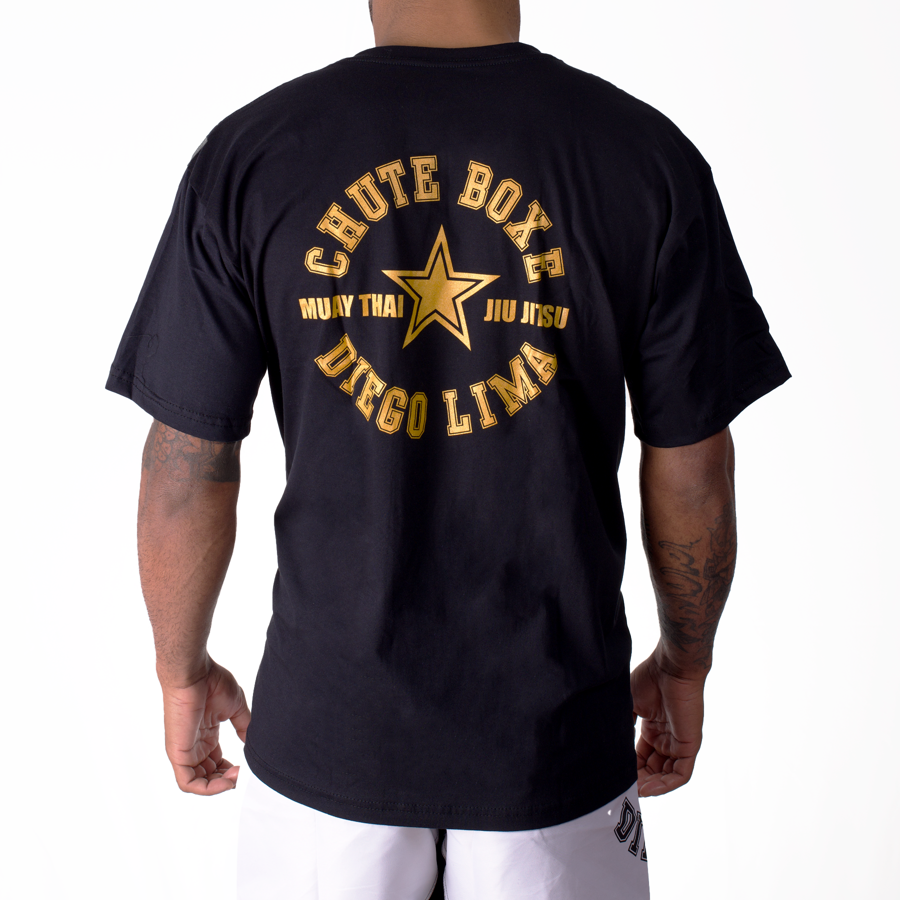 Camiseta Chute Boxe - CB Preta com Dourado